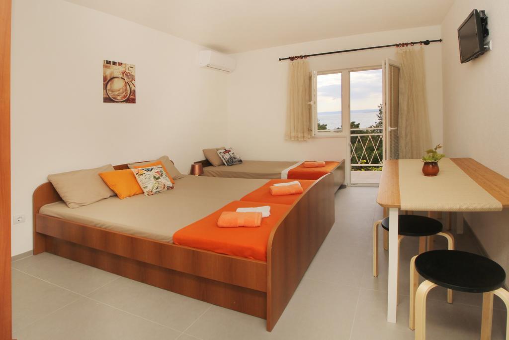 Stanicicke Apartments Baška Voda Kültér fotó