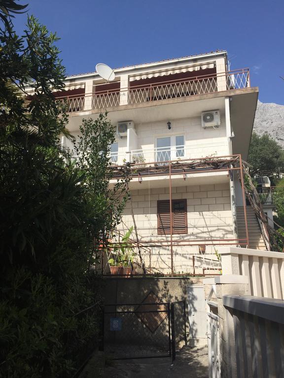 Stanicicke Apartments Baška Voda Kültér fotó